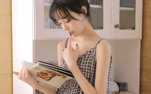 吊带裙清凉美女性感图片_4