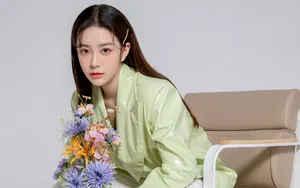 清新个性美女壁纸_10