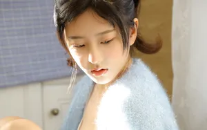 精致萝莉小美女写真图片_12