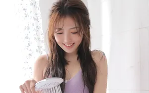水嫩吊带裙美女图片_7