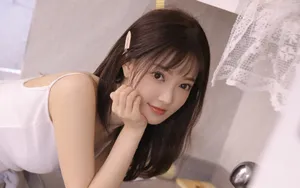 清纯吊带美女图片_4