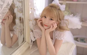 女生美女梦幻写真图片_3