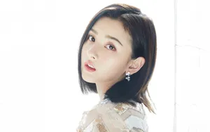 宋祖儿优雅女人味写真壁纸_4
