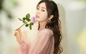 秦岚唯美薄纱裙写真壁纸_7