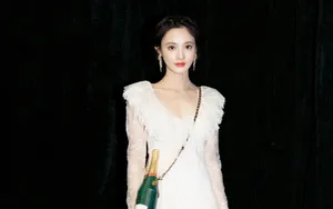 彭小苒性感优雅图片_2
