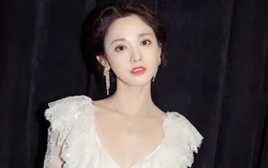 彭小苒性感优雅图片_3