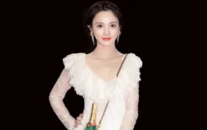 彭小苒性感优雅图片_5