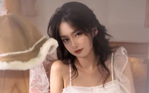 美女蕾丝白纱图片_5