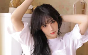 清新长发美女壁纸_3