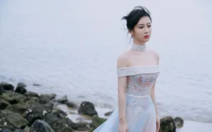 杨紫仙气性感桌面壁纸_3