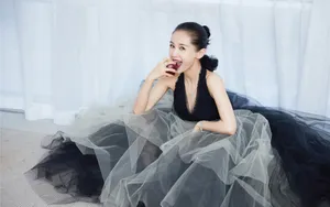 王子文黑纱裙性感壁纸_3