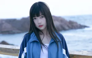 清纯校服美女户外图片_3