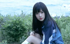 清纯校服美女户外图片_4