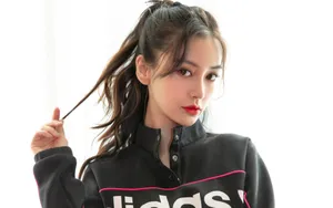 angelababy运动风格壁纸