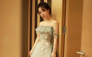 冯提莫甜美性感桌面壁纸_5