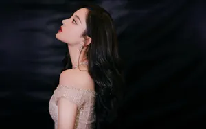 古力娜扎妩媚动人图片_4