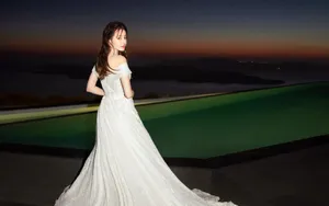 迪丽热巴婚纱写真壁纸_4