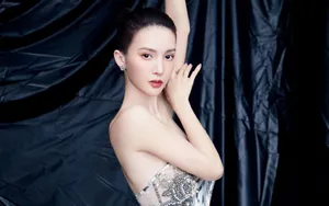 金晨精致性感迷人写真图片