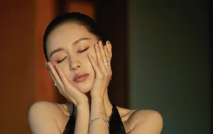 王子文性感头像图片_5