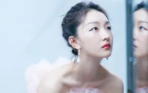 周冬雨粉色纱裙甜美壁纸_3
