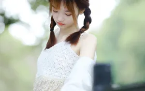 白净美女性感壁纸_5