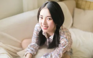 小清新邻家少女图片壁纸_4