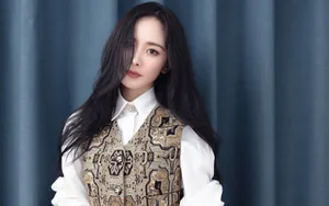 优雅成熟女人杨幂图片