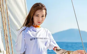 迪丽热巴海上清新壁纸_6