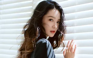 李沁优雅甜美壁纸_5