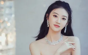 景甜性感肉色裙壁纸_4