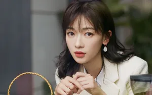 吴谨言优雅迷人壁纸_4