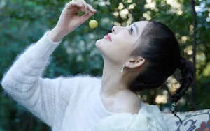 性感露肩美女孟子义图片_7