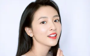 吴倩桌面壁纸_2