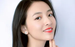吴倩桌面壁纸_3