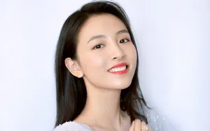 吴倩桌面壁纸_5