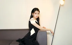 孙怡优雅写真壁纸_2