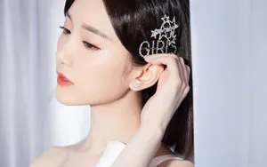 毛晓彤甜美头像图片_3
