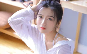 丸子头美女图片壁纸_6