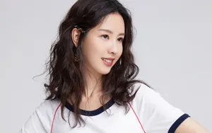 陈都灵甜美桌面壁纸_4