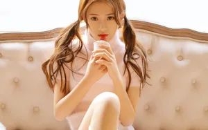 甜美双马尾美女图片_4