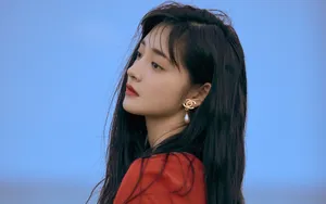 周洁琼海边甜美桌面壁纸_5