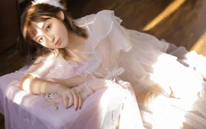 白纱蕾丝美女写真壁纸_8