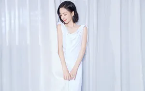 佟丽娅优雅写真桌面壁纸_6