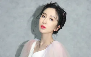 娄艺潇写真图片_2