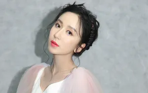 娄艺潇写真图片_3
