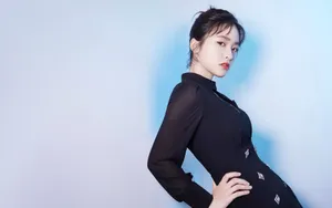 沈月桌面壁纸_2