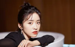 沈月桌面壁纸_6