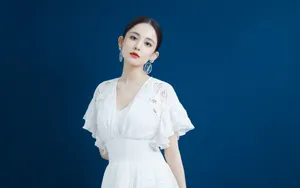 古力娜扎白嫩写真图片_5