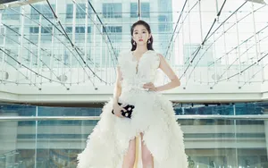 关晓彤甜美性感写真壁纸_2
