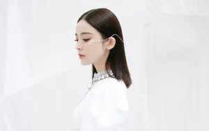 古力娜扎白裙仙气写真图片_2